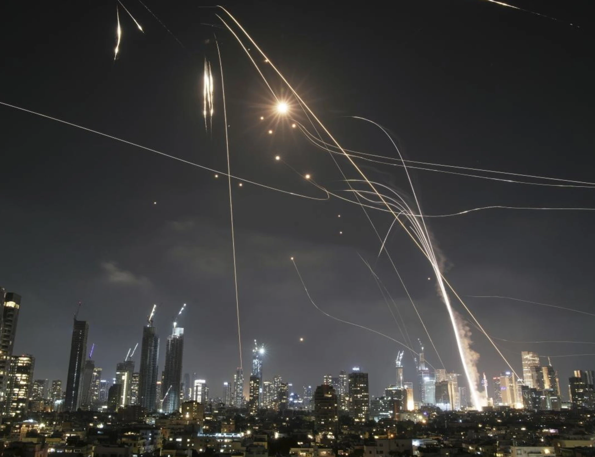 IL NUOVO MEDIO ORIENTE E LE CONTRADDIZIONI DI ISRAELE