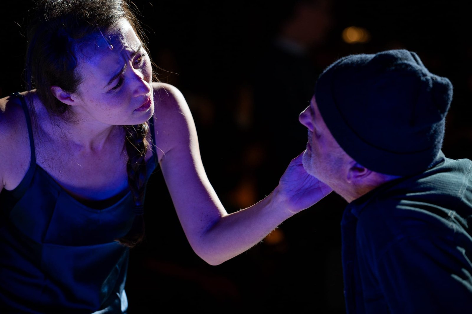 Rome Opera starts again with "Adriana Mater": motherhood as a response to war