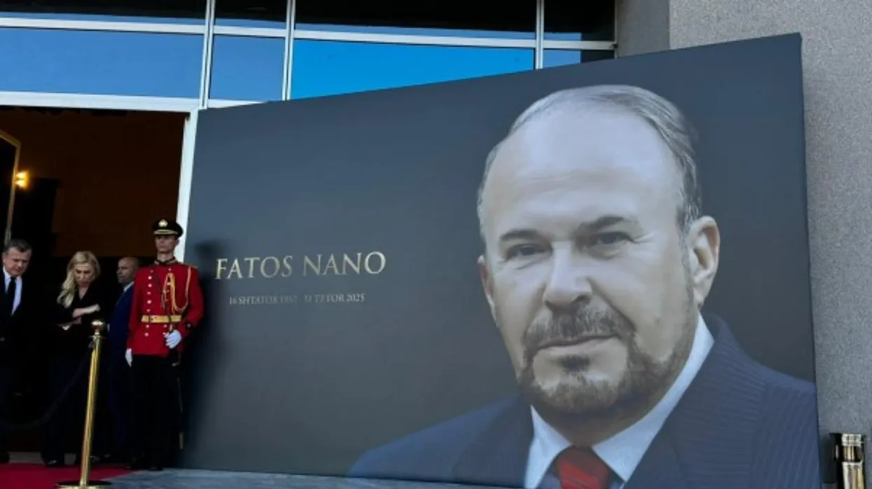 ALBANIA MURNS FATOS NANO THE LEADER WHO OPENS TO EUROPE